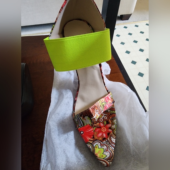 Neo Yellow/Brown Flower Printed Stilletos size 37 - Picture 4 of 7